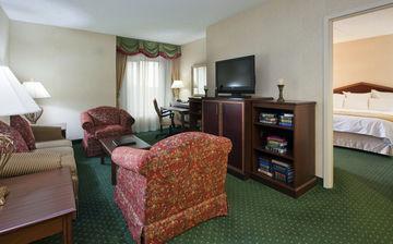 Pittsburgh Marriott North 4*